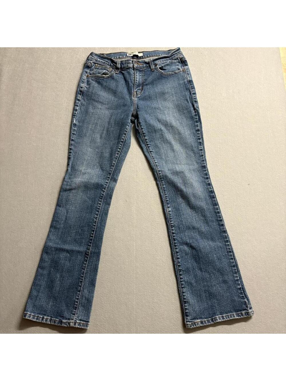 Levis 515 Bootcut Jeans Womens 10M Blue Denim Stretch Mid Rise Medium Wash